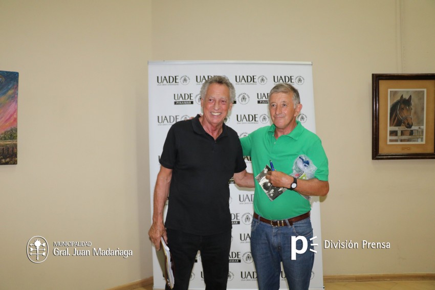 Quique Wolf brind su charla motivacional en la Casa de la Cultura