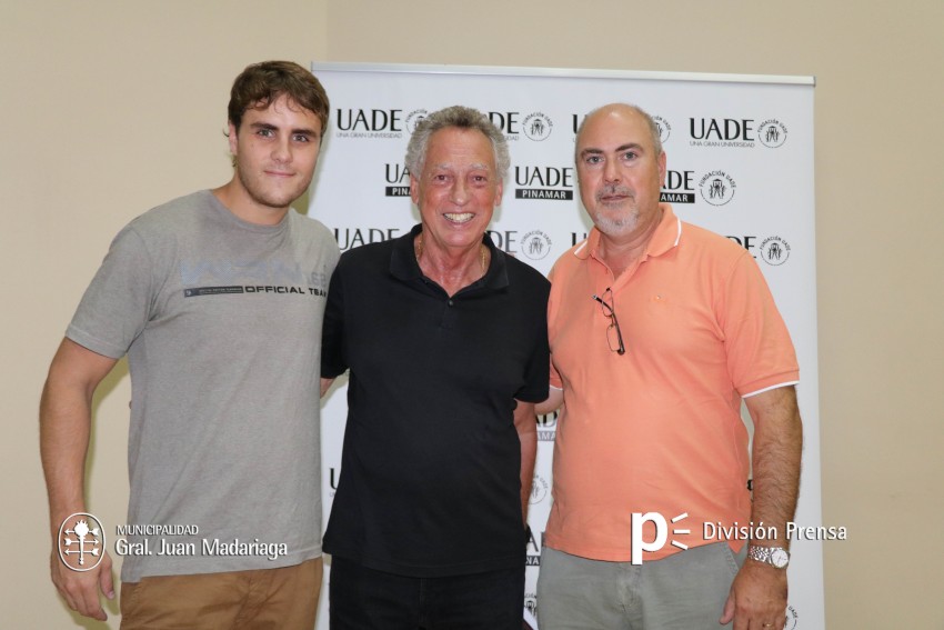 Quique Wolf brind su charla motivacional en la Casa de la Cultura