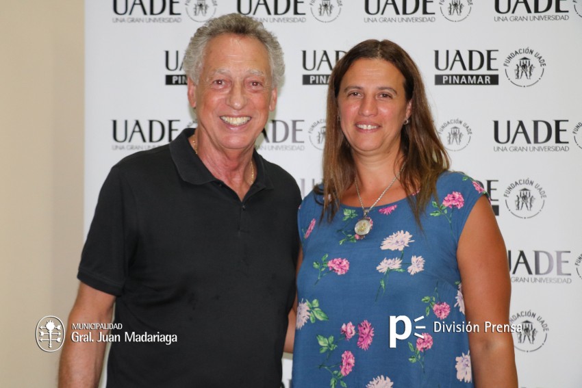 Quique Wolf brind su charla motivacional en la Casa de la Cultura