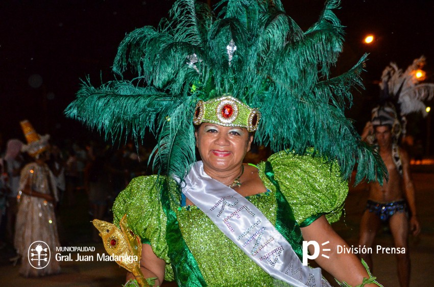 Primera noche del Carnaval Popular en fotos