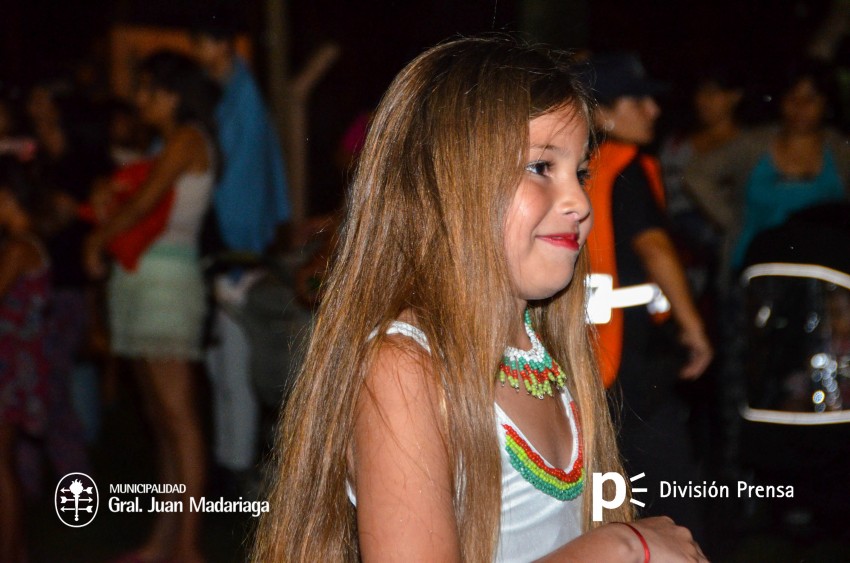 Primera noche del Carnaval Popular en fotos