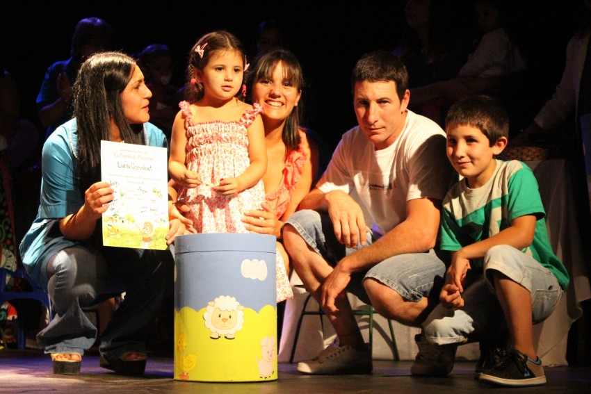 Egresaron los ni�os del jard�n maternal municipal 