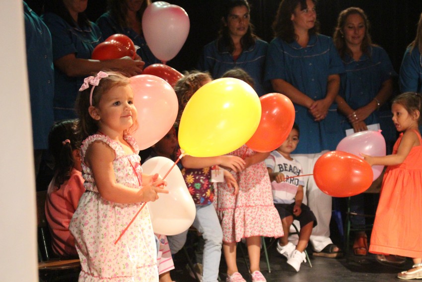 Egresaron los ni�os del jard�n maternal municipal 