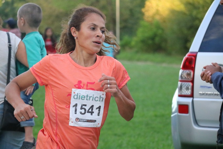 Las mujeres tuvieron su fiesta con msica, arte y deporte en el Paseo 