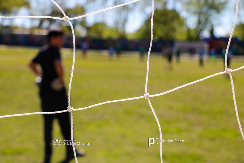 Futbol Infantil en el Polideportivo Madariaga