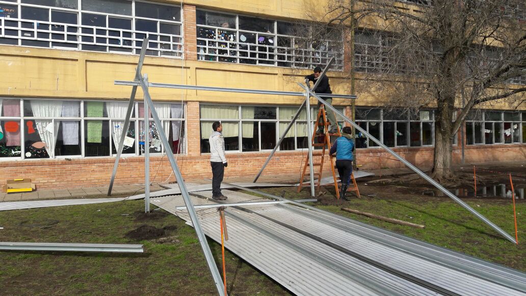 Techo escuela normal obra