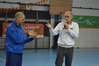 Popovich recibi a Sergio Hernndez