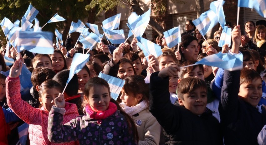 acto dia de la bandera