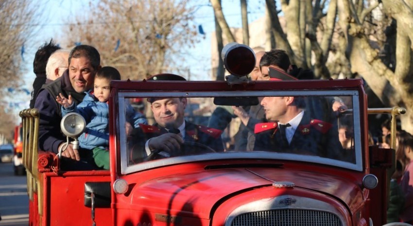 bomberos desfile