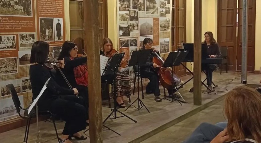 camerata