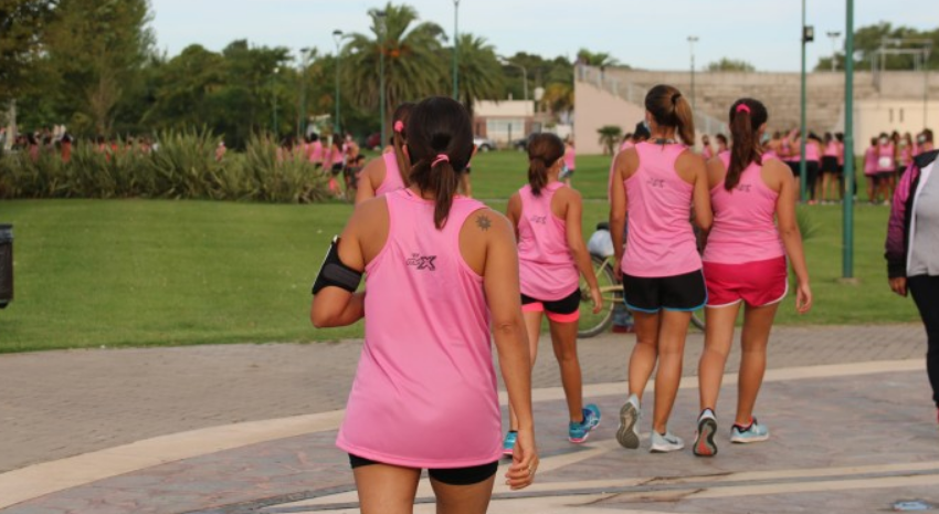 carrera de la mujer