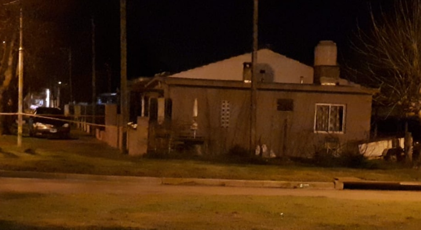 casa hombre baleado