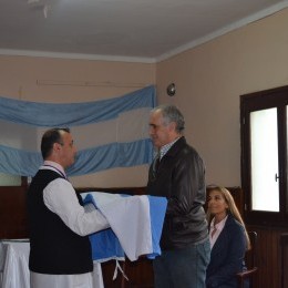 Popovich entreg bandera de ceremonia