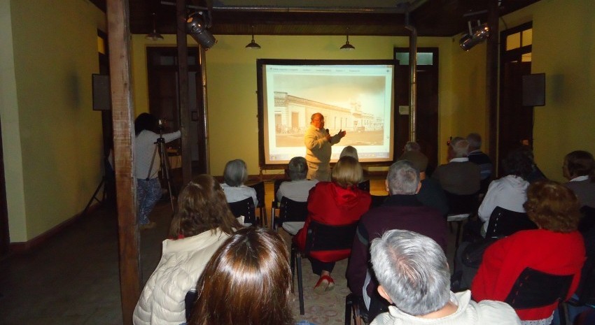 charla rigoberto cardoso