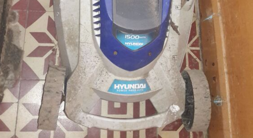 cortar pasto maquina