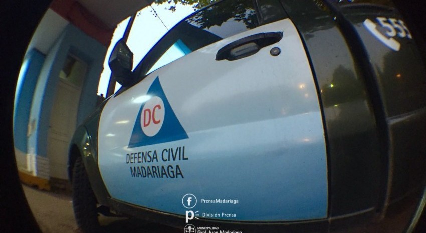 defensa civil madariaga camioneta