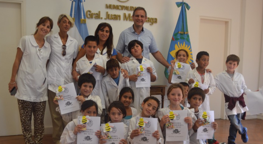 Alumnos de la Escuela N 20 de visita en el municipio