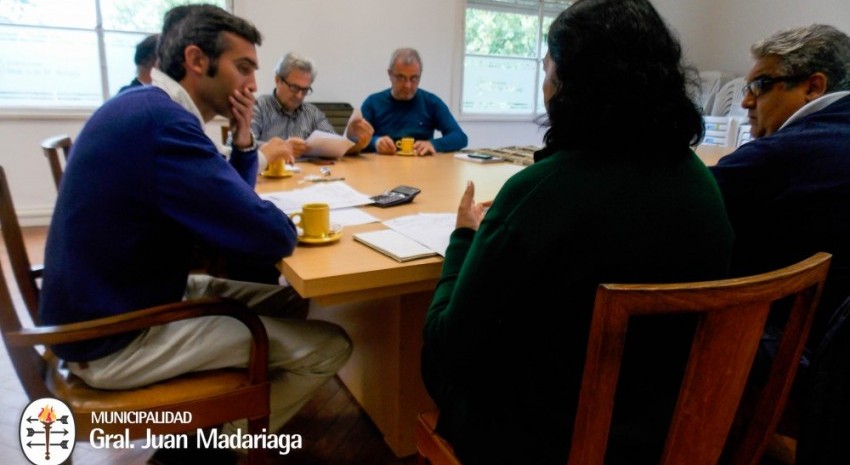 Negocian el pago de otra deuda para culminar obras en la residencia de la Escuela Agraria