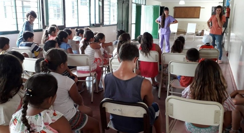 escuelas de verano charlas