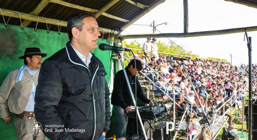 Esteban Santoro Fiesta del Talar