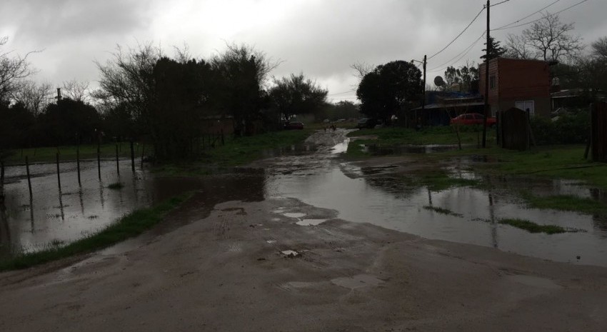 lluvia calle inundada