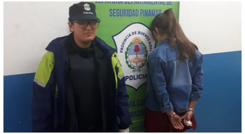 mujer detenida