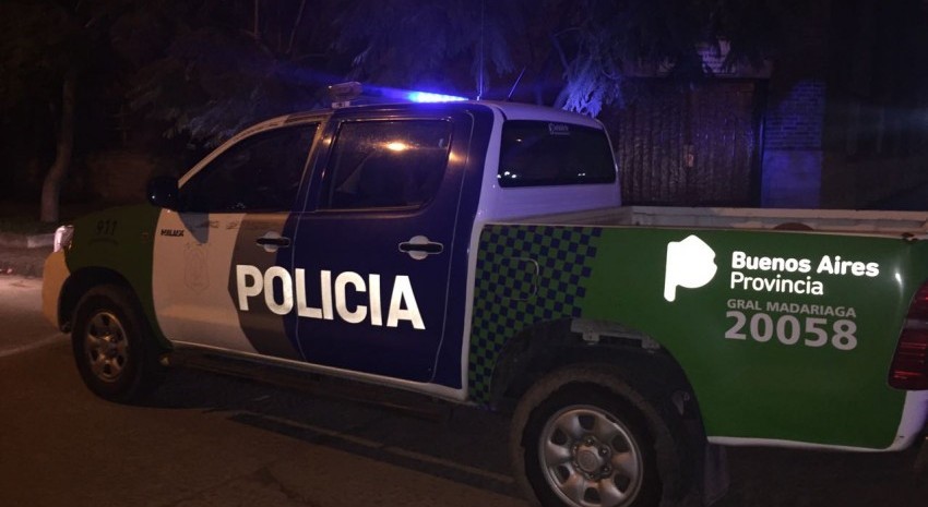 Patrulla policial nocturna general madariaga