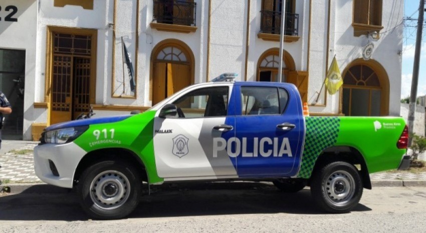 Policia