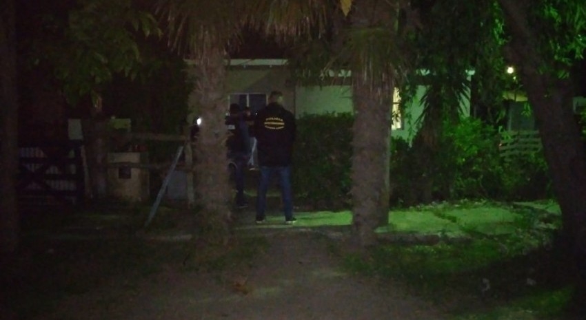 Policia