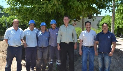 Trabajos para dar mayor presin de agua en el barrio Belgrano